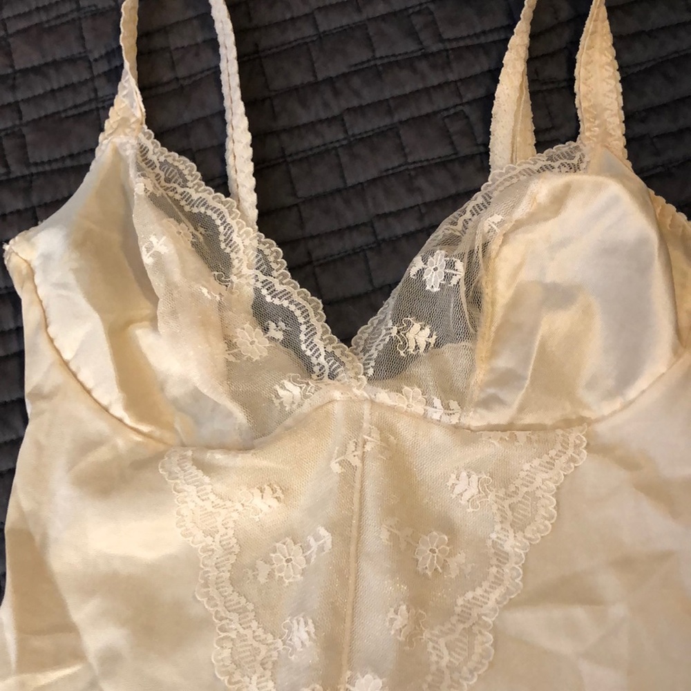 Vintage cream Lace Bodysuit, like new